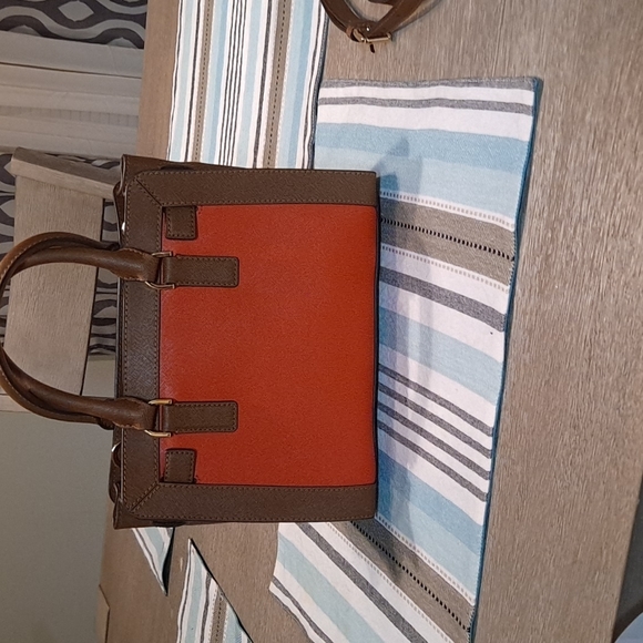MUCHAEL KORS Dillon-SMALL SATCHEL & CROSS BODY - Picture 2 of 7